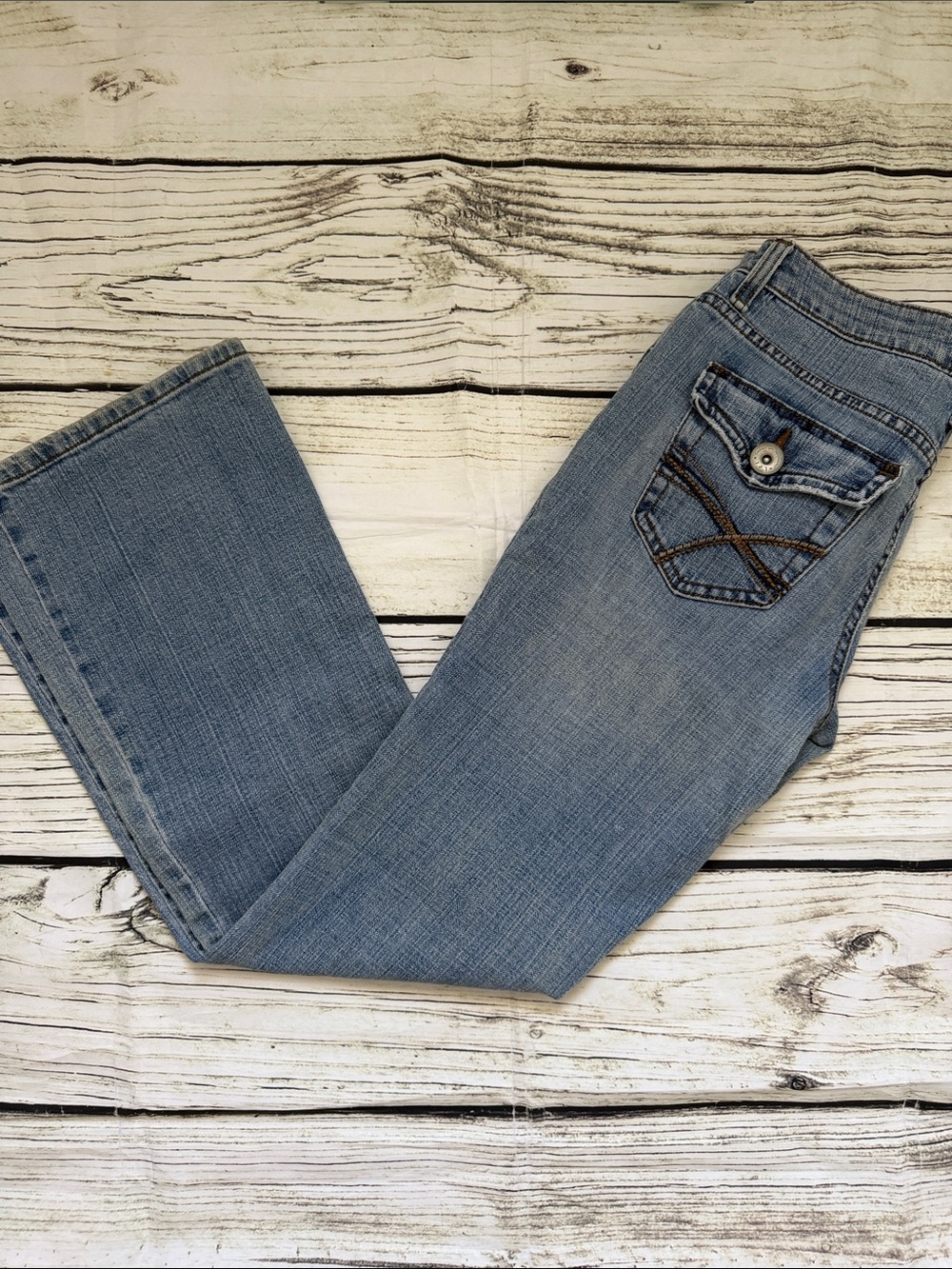 ♡ LEI Vintage Y2K Light Blue Women’s Flare Jeans 3 Short